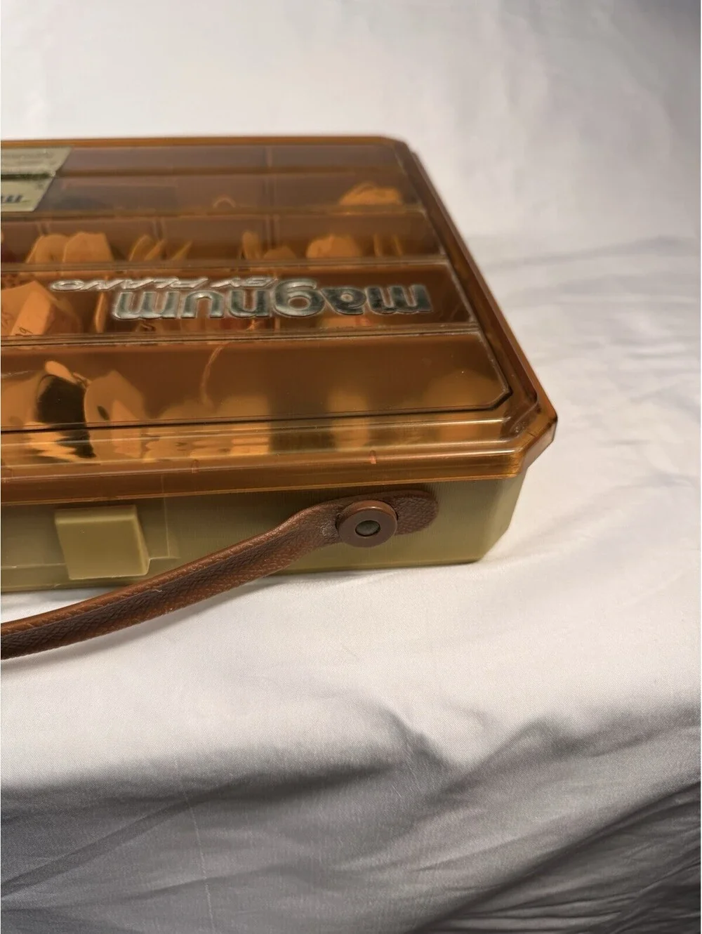 Magnum Plano Storage Box with Embroidery Cross Stitch Floss Craft Sewing